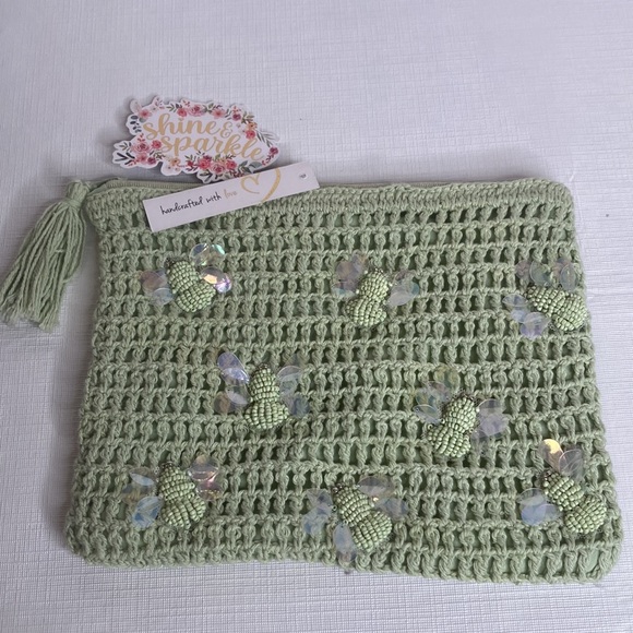 Noor-E-Noire Clutch_Handcrafted Crochet Lgt Green Clutch/Makeup Bag - Picture 2 of 9